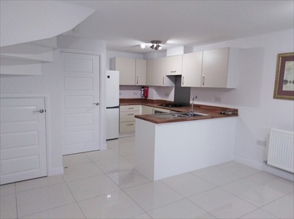 4 Bed Semi-Detached House, Burroughs Drive, DA1