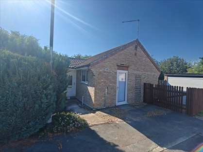 2 Bed Bungalow, Chestnut Rise, CB23