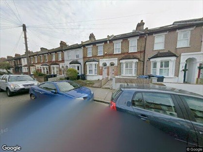 2 Bed Flat, Watcombe Road, SE25