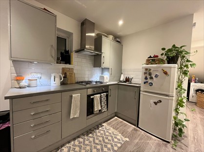 1 Bed Flat, London, SW19