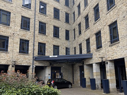 2 Bed Flat, Firth St, HD1