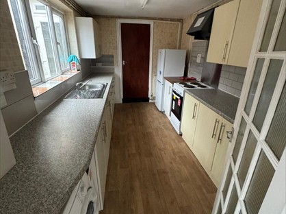 3 Bed Terraced House, Humberstone Road, E13