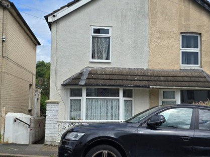 2 Bed Semi-Detached House, Totteridge Avenue, HP13