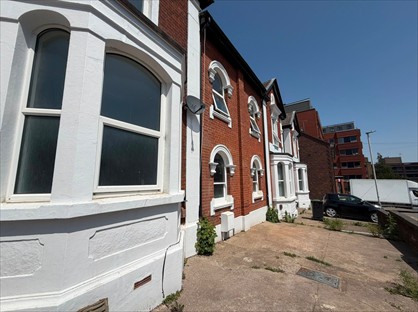 Room in a Shared House, Rothesay Road, LU1