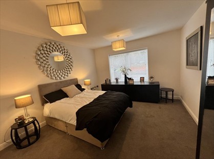 4 Bed Semi-Detached House, Millrace Close, SK8