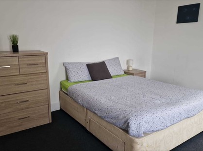 Room in a Shared House, Stringes Lane, WV13