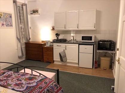 Studio Flat, Priory Road, TN34