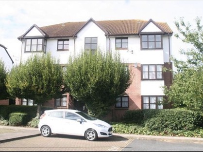 1 Bed Flat, Stone Crossing, DA9