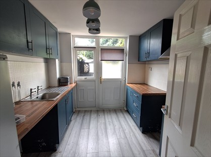 3 Bed Terraced House, Turton Grove, BB10