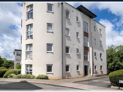 2 Bed Flat, Bowling Green Close, MK2
