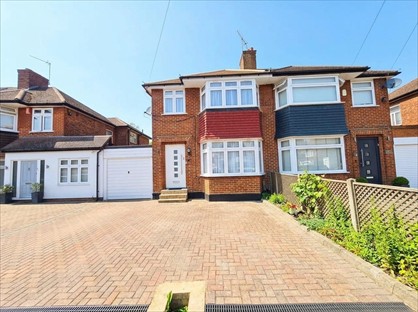 4 Bed Semi-Detached House, Francklyn Gardens, HA8