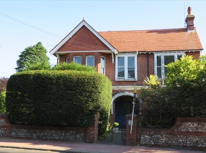 3 bed flat/apartment for rent in 3 Bed Flat, Mill Road, BN11