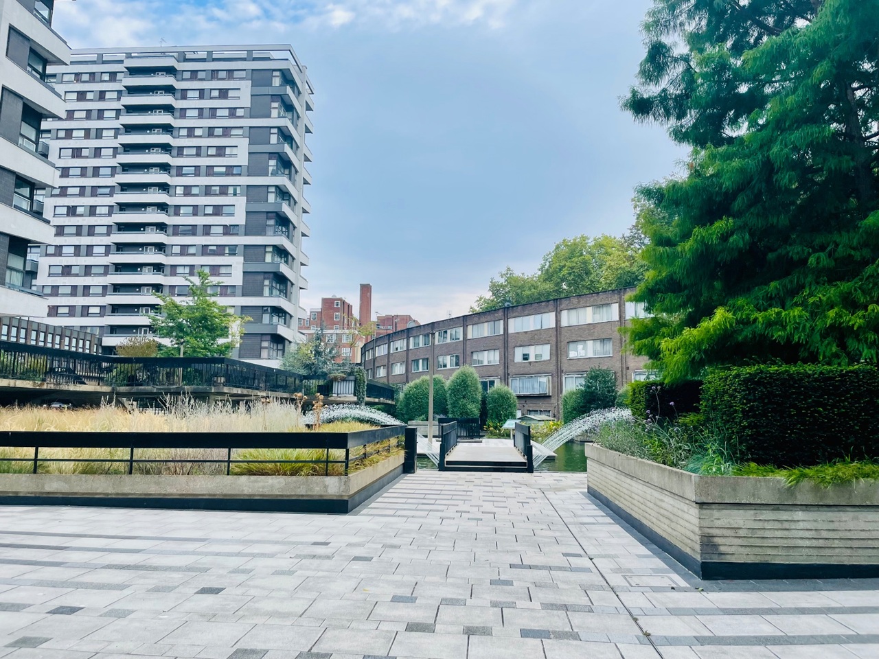 2 Bed Flat, The Water Gardens, W2 photo 3