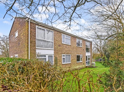 1 Bed Flat, Alderfield, GU32