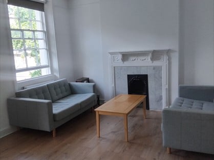 2 Bed Flat, St. Georges Square, SW1V