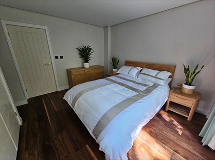 Room in a Shared Flat, Marlowe Court, SE19