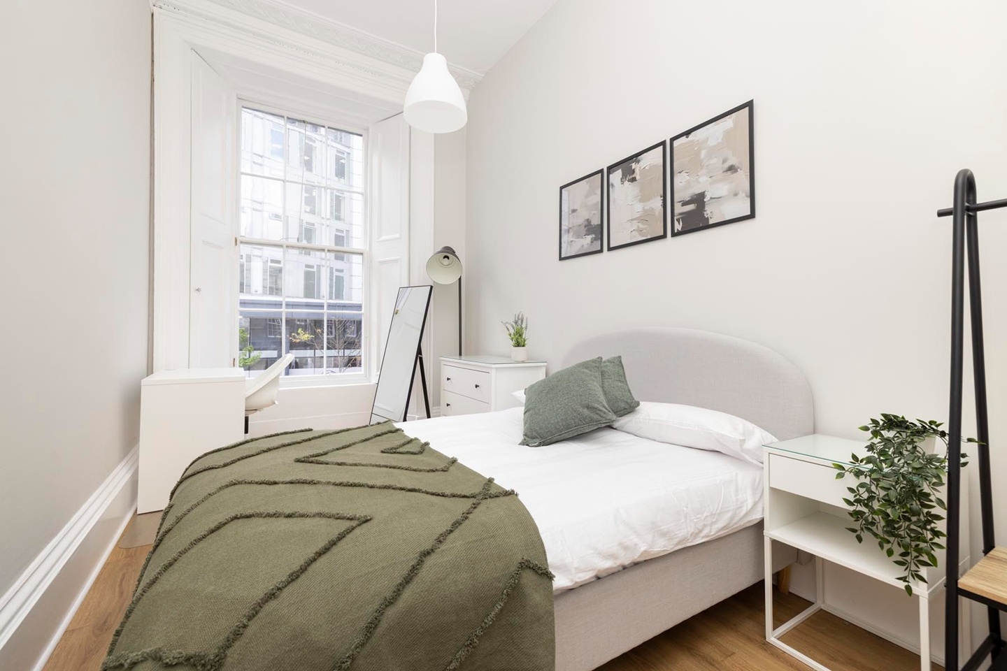 Room in a Shared Flat, Edinburgh, EH3 photo 3