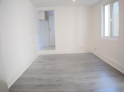 Studio Flat, Benwell Road, N7