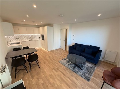 1 Bed Flat, Arber House, UB1