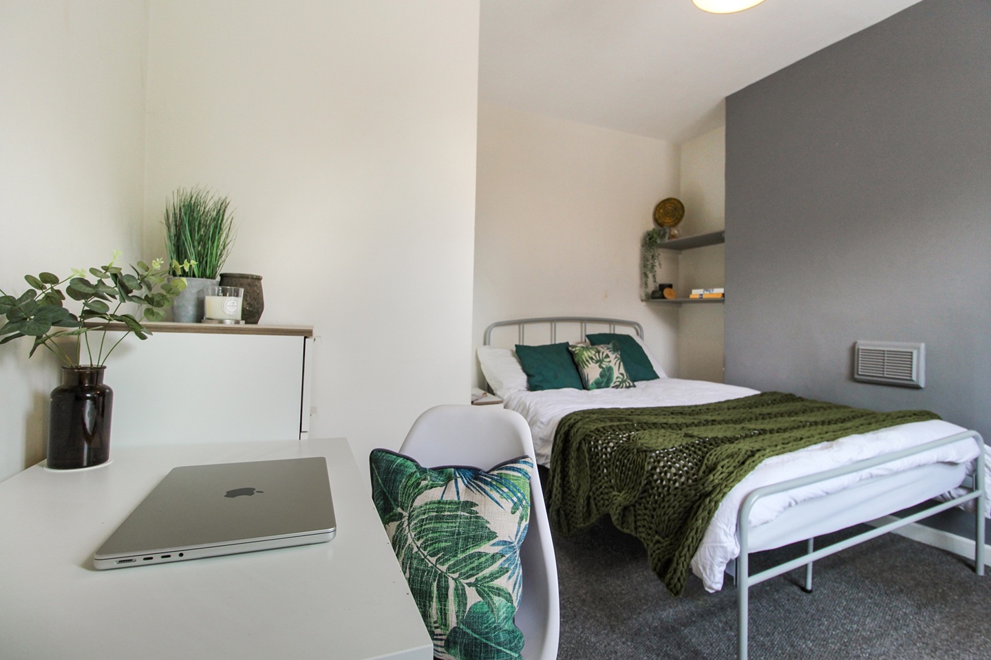 Room in a Shared Flat, Nottingham, NG1