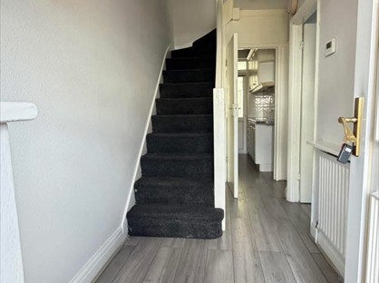 3 Bed Semi-Detached House, Tynemouth Drive, EN1
