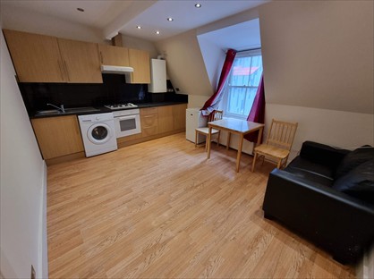 1 Bed Flat, Woolwich New Road, SE18