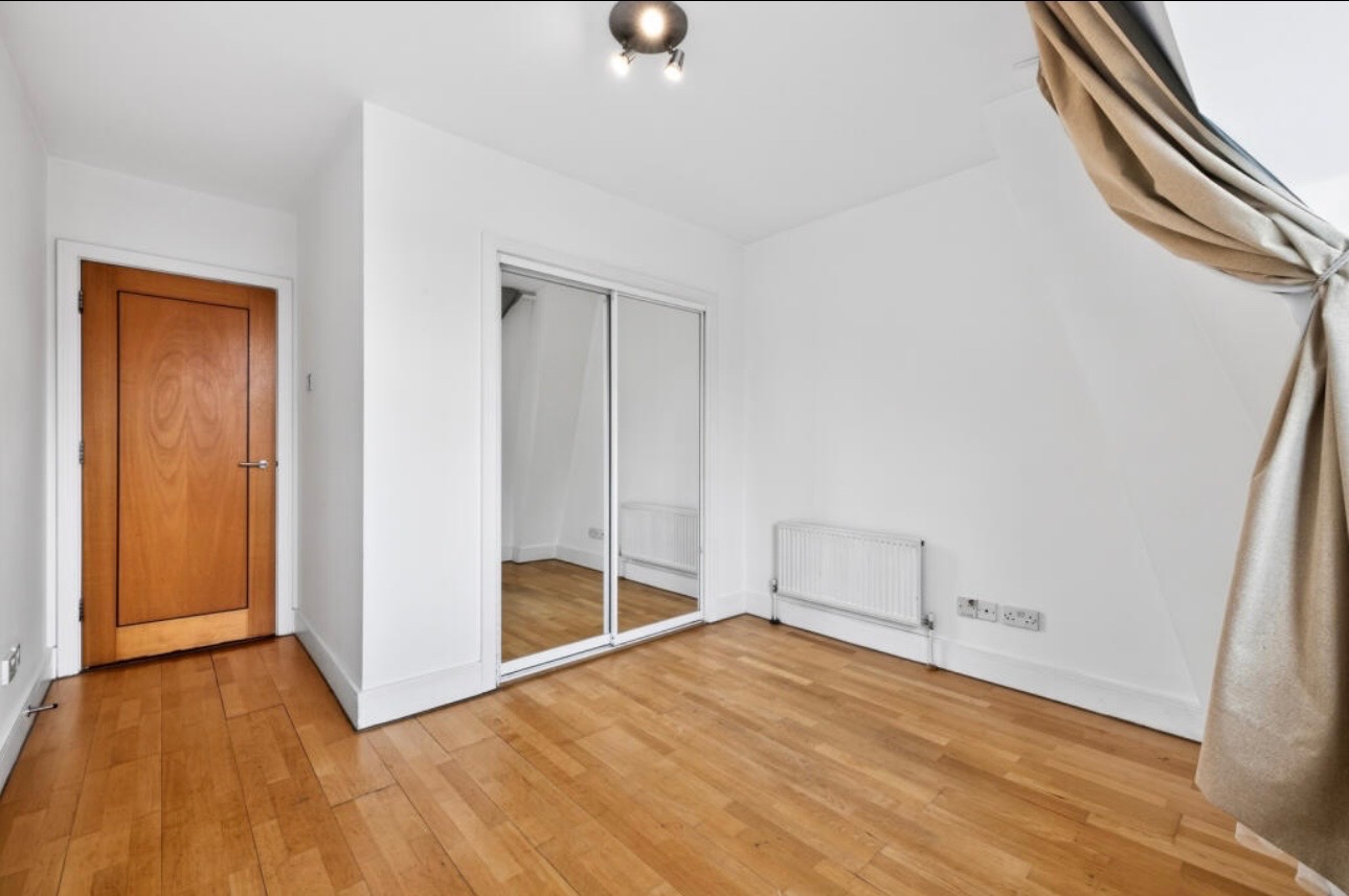 Room in a Shared Flat, Farringdon Road, EC1M, N1 7GU photo 3