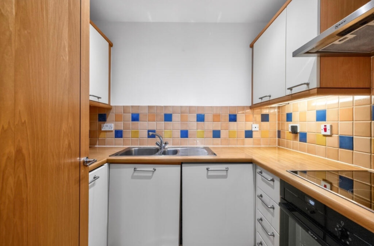 Room in a Shared Flat, Farringdon Road, EC1M, N1 7GU photo 5