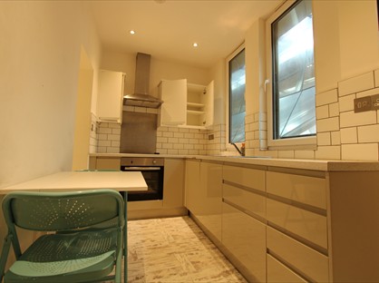 3 Bed Flat, Knights Hill, SE27