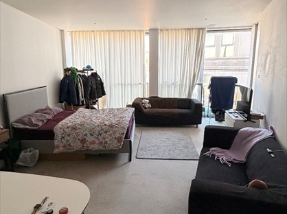 Studio Flat, The Rotunda, B2