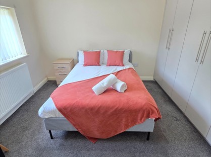 6 bed detached house for rent in 6 Bed Detached House, Wood Green Road, WS10