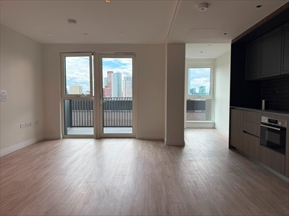 Studio Flat, Gasholder Place, SE11