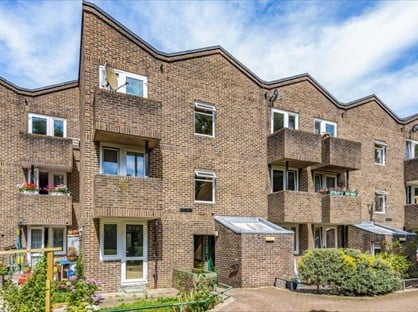 3 Bed Flat, Burlington Close, W9