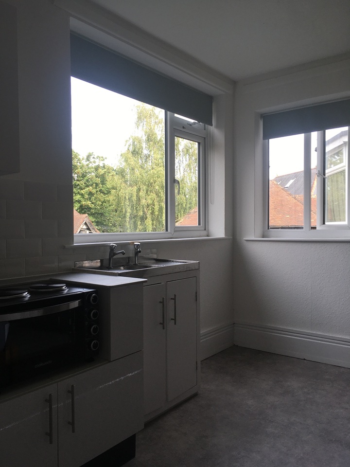 Studio Flat, Kenwood Park Road, S7 photo 3