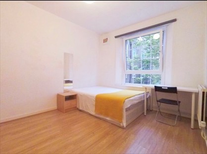 3 Bed Flat, Bodeney House, SE5
