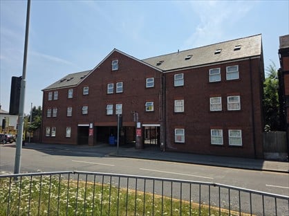 2 Bed Flat, East Prescot Road, L14