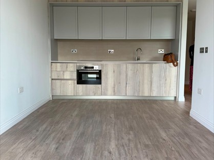 1 Bed Flat, Woodall Way, SE11