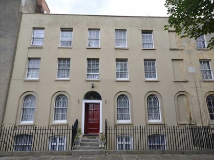 Room in a Shared House, Very Large En-Suite Room, GL1