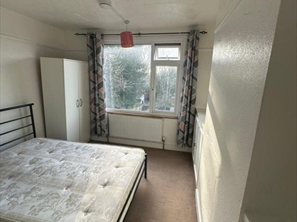 Room in a Shared House, Wardown Crescent, LU2