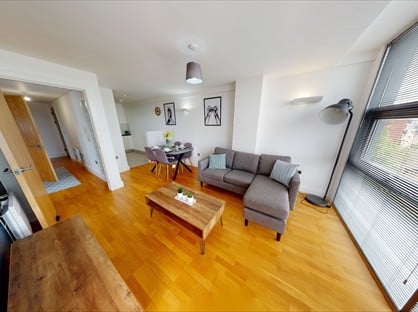 2 Bed Flat, Standish St, L3