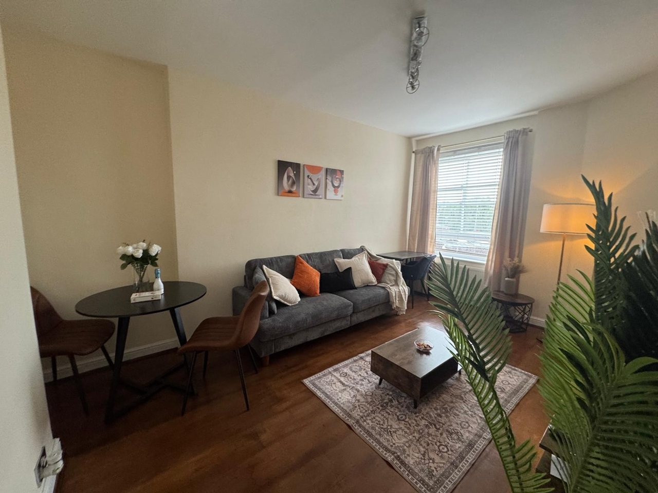 2 Bed Flat, Lauderdale Mansions, W9 photo 3