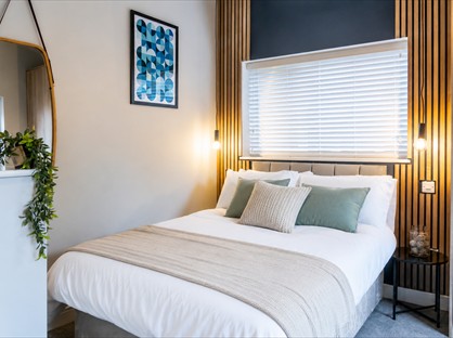 Room in a Shared House, Church Crescent, NG5