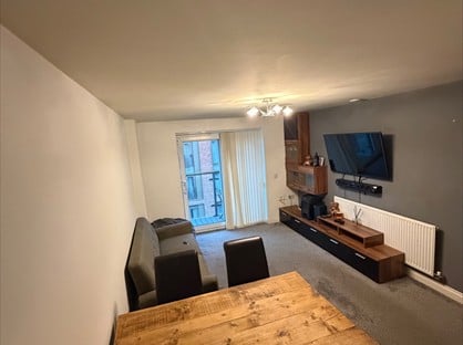 2 Bed Flat, Leylands Road, LS2