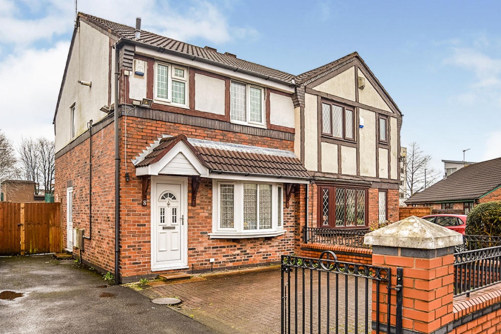 3 Bed Semi-Detached House, Hartwell Close, M11