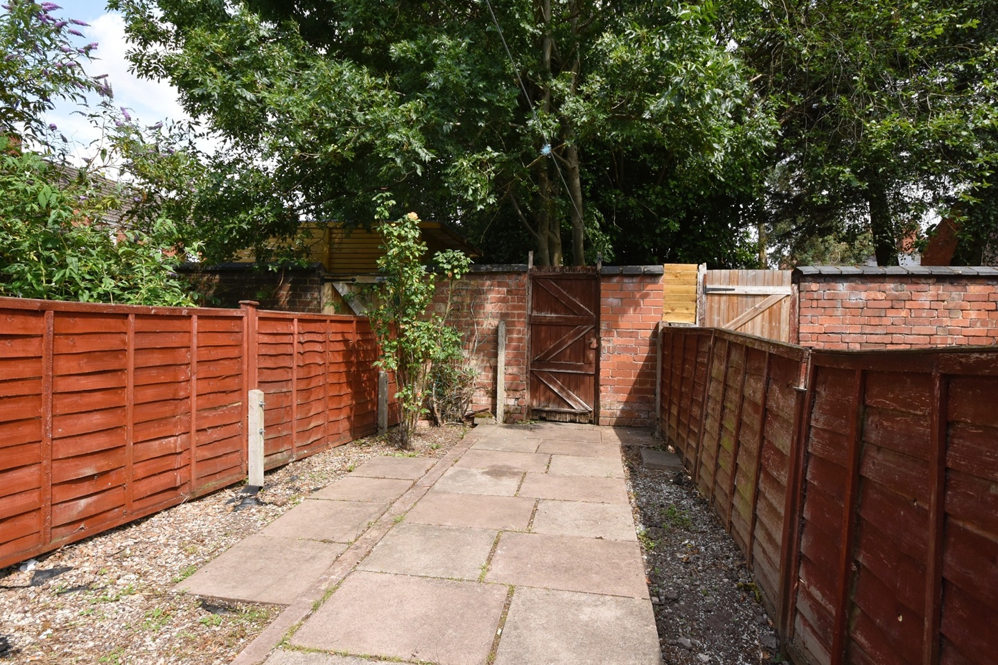 2 Bed Terraced House, King Richard St, CV2