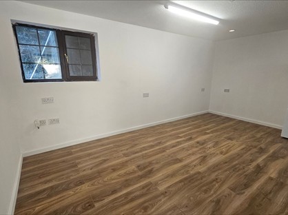 Studio Flat, Rainsford Road, CM1