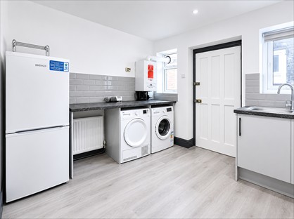 Room in a Shared Flat, Trent Bridge Buildings, NG2