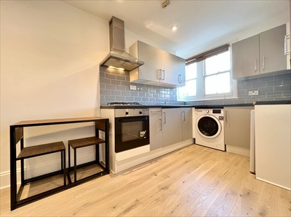 1 Bed Flat, Brixton Hill, SW2