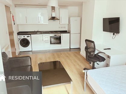 Studio Flat, Granby Street, LE1