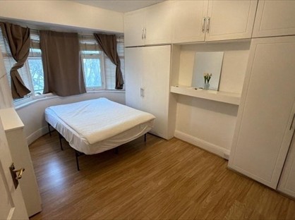 Room in a Shared House, Berne Road, CR7